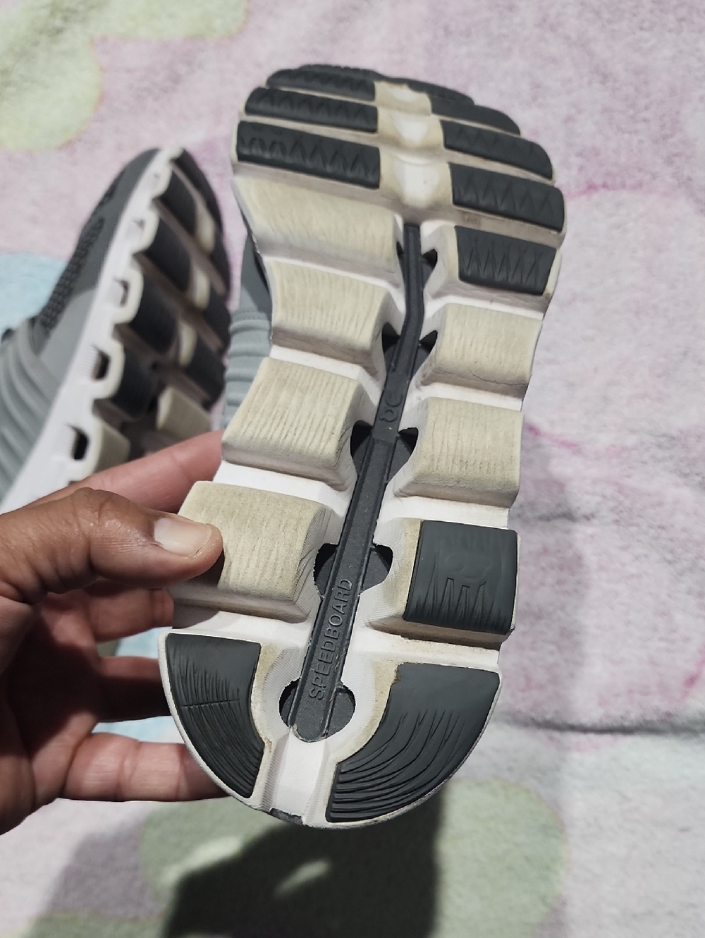 ON RUNNING Cloudswift Men/Adult shoe SZ 12.5 Athletics Rock/Slate - Picture 6 of 16